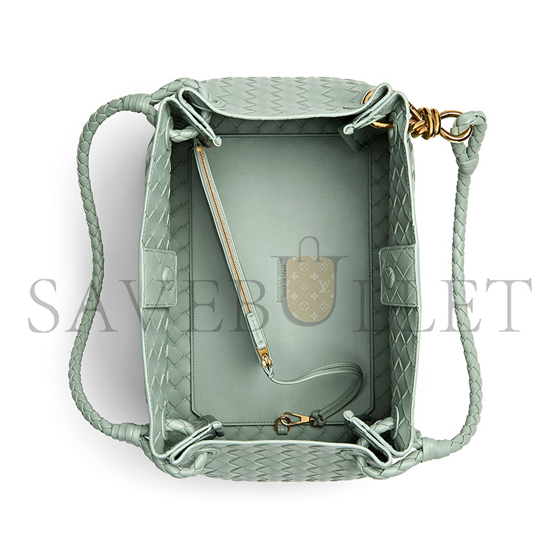 bo*te*ga Ve*ne*ta large parachute 796571vcppt3401 (30*26*20cm)